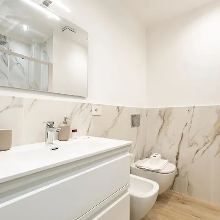 Charming 230m From Isola M5 Apartman Milánó